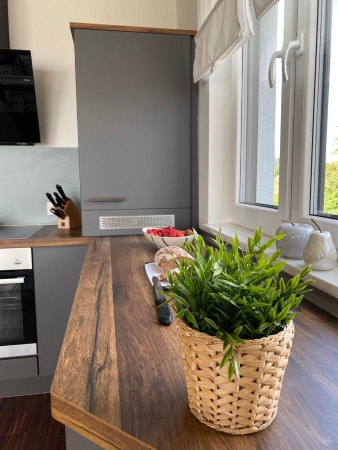 Modernes Apartment Am Hafen Mit Seeblick Grossraeschen Ngoại thất bức ảnh
